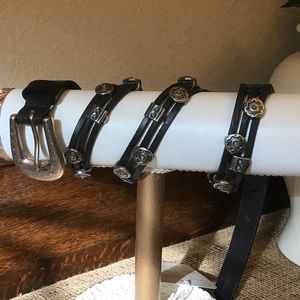 Fossil black leather belt with conchas.